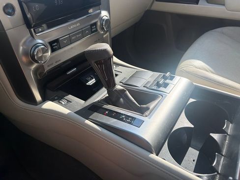Used 2018 Lexus GX 460 Premium w/ Premium Package AWD/4WD image 19
