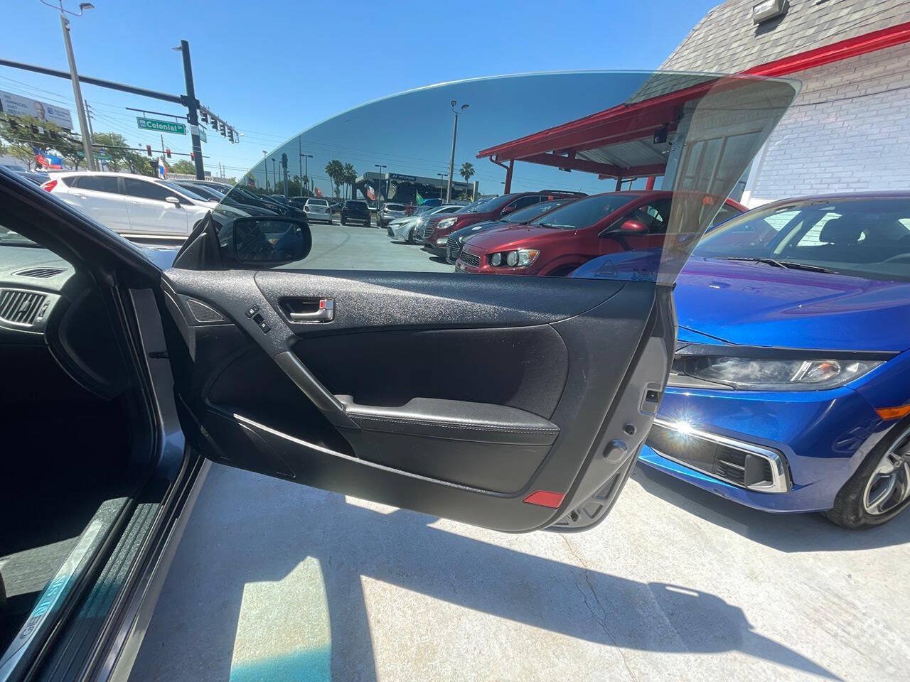 Used 2016 Hyundai Genesis 3.8 RWD image 13