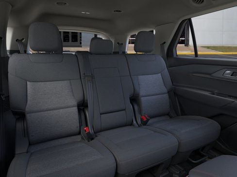 New 2025 Ford Explorer Active image 11