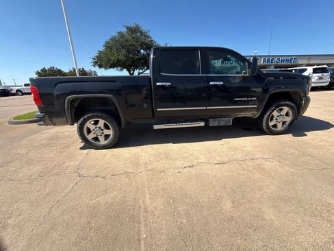 Used 2015 GMC Sierra 2500 Denali w/ Driver Alert Package AWD/4WD image 8