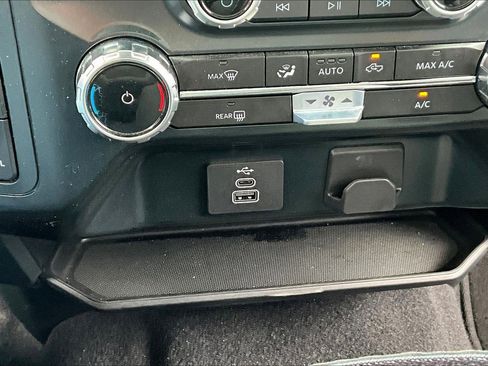 Used 2025 Ford F150 XLT w/ Equipment Group 301A Standard AWD/4WD image 17