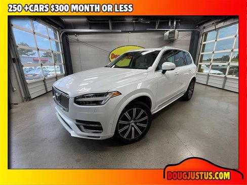 Used 2023 Volvo XC90 B5 Plus AWD/4WD image 1