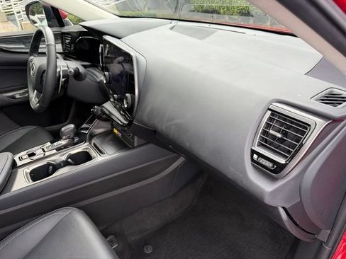 Used 2024 Lexus NX 250 FWD image 17