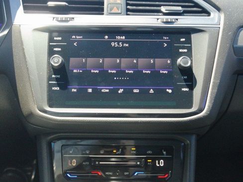 Used 2022 Volkswagen Tiguan SE R-Line AWD/4WD image 21