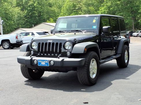 Used 2016 Jeep Wrangler Unlimited Sport w/ Quick Order Package 24S AWD/4WD image 2