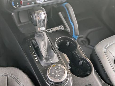 Used 2022 Ford Bronco Black Diamond AWD/4WD image 11