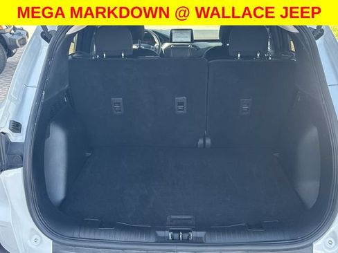 Used 2025 Ford Escape Active FWD image 10