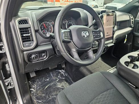 New 2026 RAM 2500 Tradesman AWD/4WD image 13