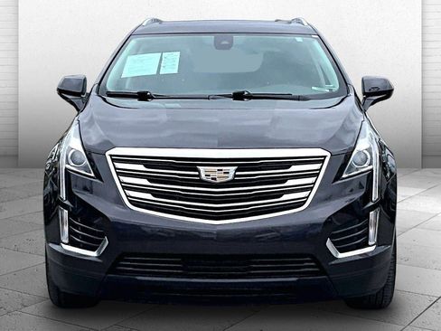 Used 2017 Cadillac XT5 Luxury w/ Driver Awareness Package FWD image 2