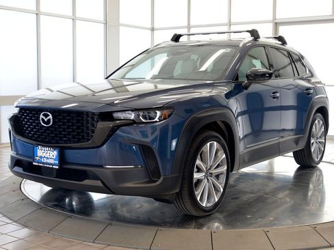 Certified 2026 MAZDA CX-50 AWD 2.5 S w/ Cargo Package image 4
