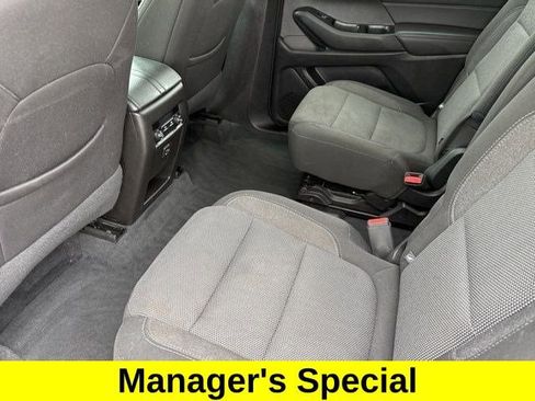 Used 2023 Chevrolet Traverse LT image 31
