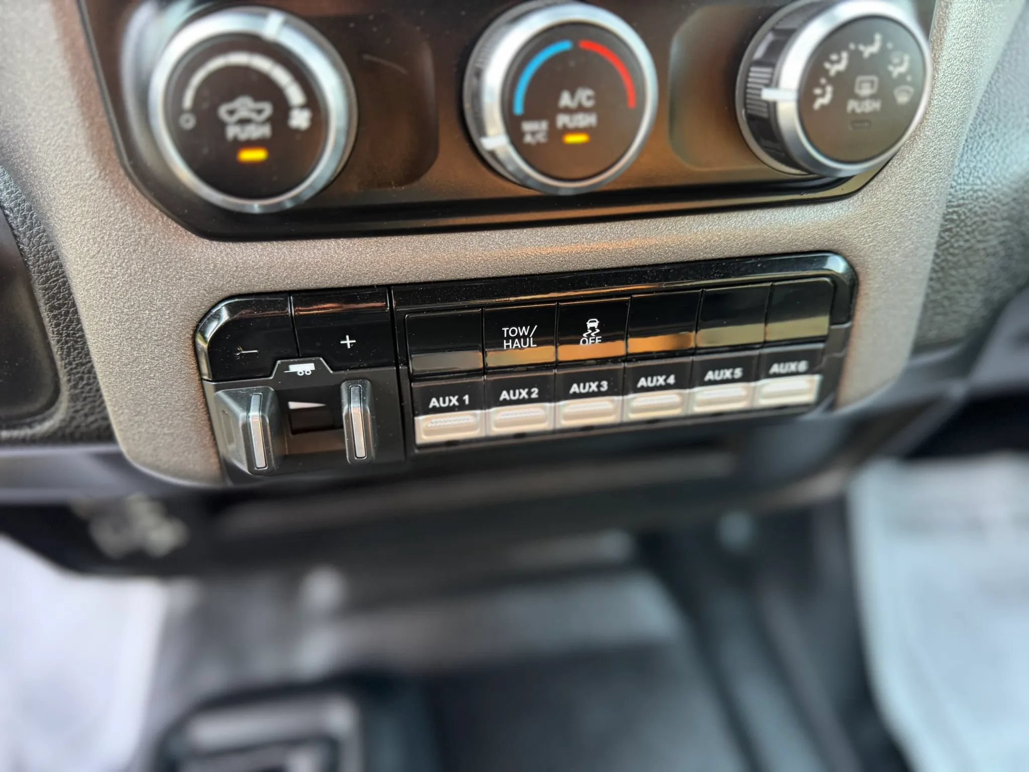 Used 2021 RAM 2500 Tradesman AWD/4WD image 20