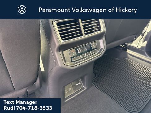 New 2026 Volkswagen Atlas Peak Edition image 17