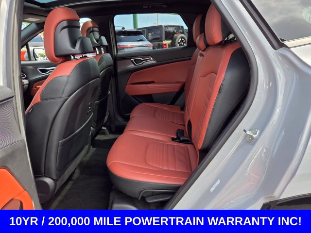 Used 2024 Kia Sportage SX FWD image 11