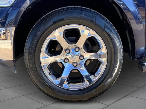 Used 2018 RAM 1500 Laramie w/ Convenience Group image 11