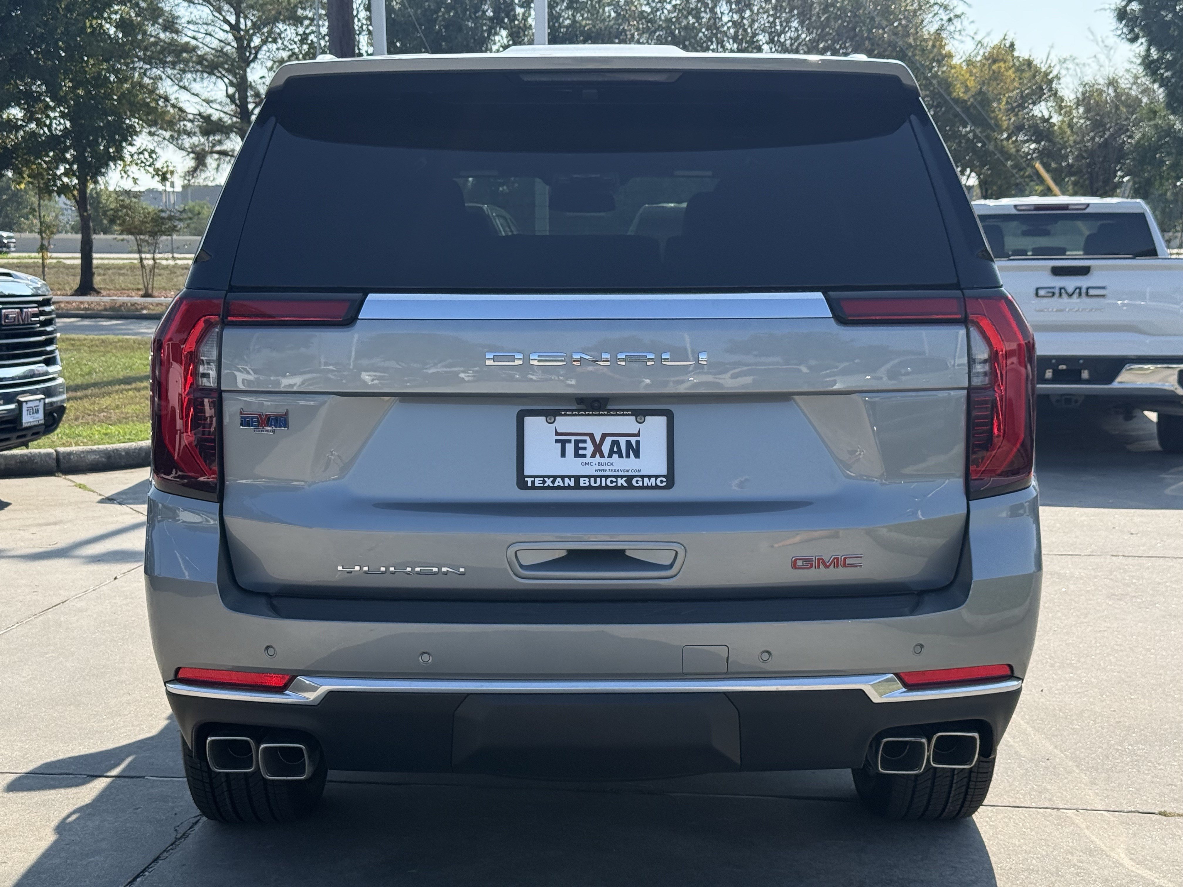 New 2027 GMC Yukon Denali w/ Sun & Power Step Package RWD image 6