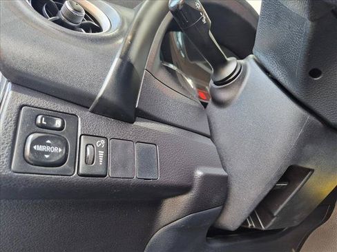 Used 2019 Toyota Corolla LE FWD image 16