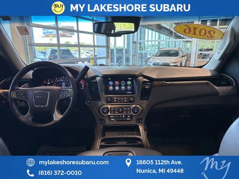 Used 2016 GMC Yukon Denali w/ Open Road Package AWD/4WD image 19