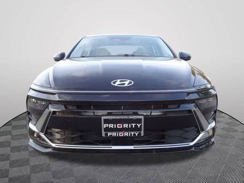 Used 2025 Hyundai Sonata SEL FWD image 5