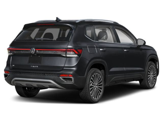 New 2026 Volkswagen Taos SE FWD image 2