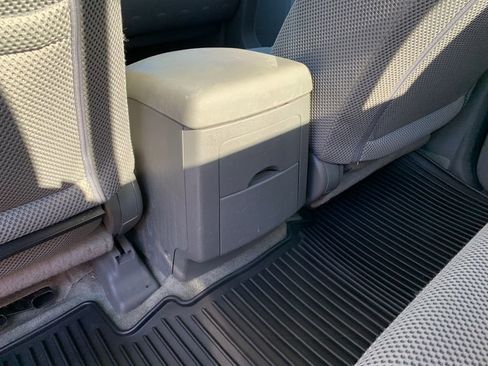 Used 2016 Nissan Frontier SV w/ SV Value Truck Package RWD image 25