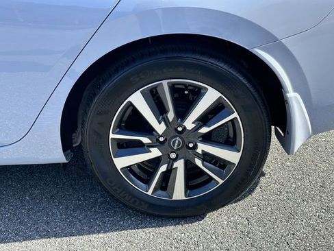 Certified 2025 Nissan Versa SV w/ Trunk Package image 20