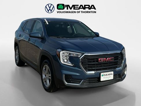 Used 2024 GMC Terrain SLE AWD/4WD image 7