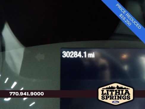 Certified 2022 Ford Escape SE image 33