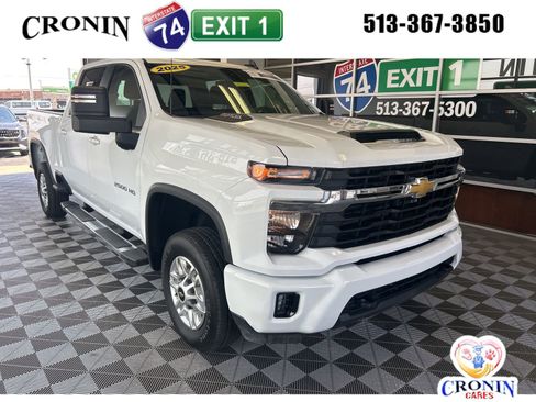 Used 2025 Chevrolet Silverado 2500 LT w/ Convenience Package image 1