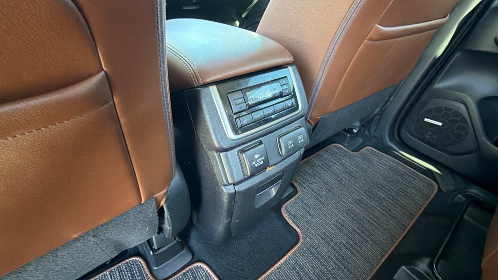 Used 2021 Subaru Ascent Touring w/ Popular Package #2A AWD/4WD image 18