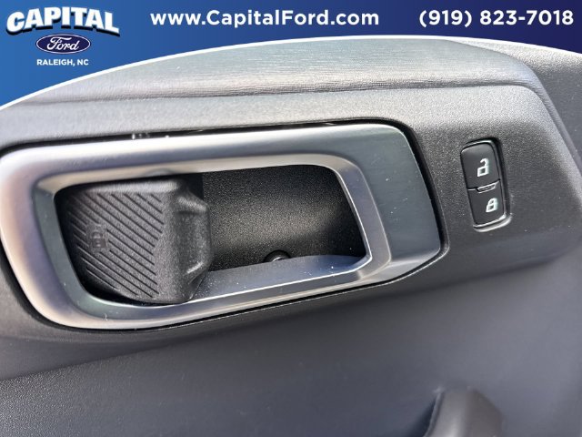 Certified 2025 Ford Bronco Badlands AWD/4WD image 21