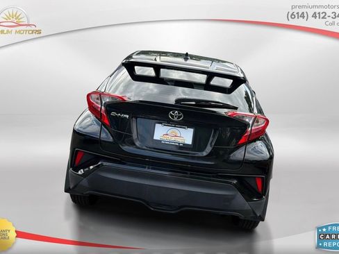 Used 2020 Toyota C-HR LE FWD image 4