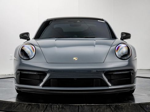 Used 2024 Porsche 911 Carrera GTS image 27