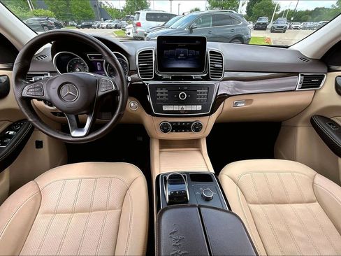 Used 2018 Mercedes-Benz GLE 350 image 13