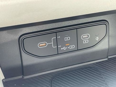 New 2026 Kia Sportage EX w/ EX Panorama Roof Package image 35