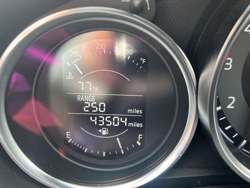 Used 2016 MAZDA MX-5 Miata Grand Touring RWD image 8