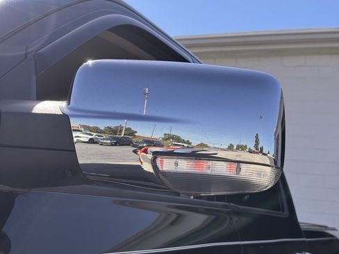 Used 2018 RAM 2500 Laramie w/ Convenience Group image 15