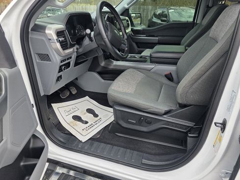 Used 2023 Ford F150 XLT w/ Equipment Group 302A High image 11