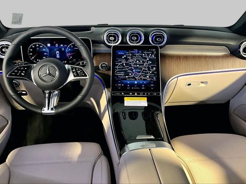 New 2026 Mercedes-Benz GLC 300 4MATIC image 7