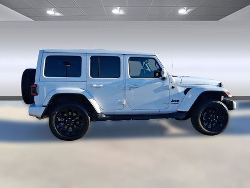 Used 2022 Jeep Wrangler Unlimited High Altitude image 8