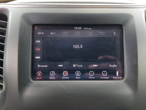 Used 2019 Jeep Cherokee Latitude Plus FWD image 25