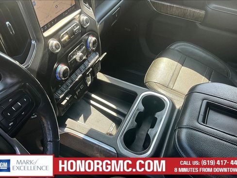 Used 2020 GMC Sierra 2500 Denali w/ Denali Ultimate Package image 19