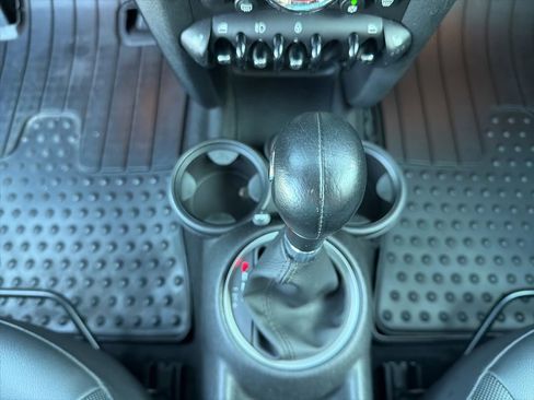 Used 2011 MINI Cooper Hardtop FWD image 26
