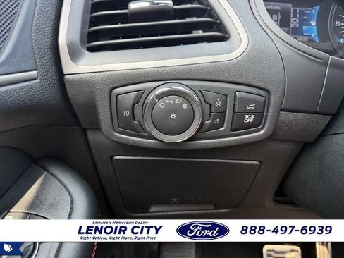 Used 2023 Ford Edge ST-Line AWD/4WD image 19
