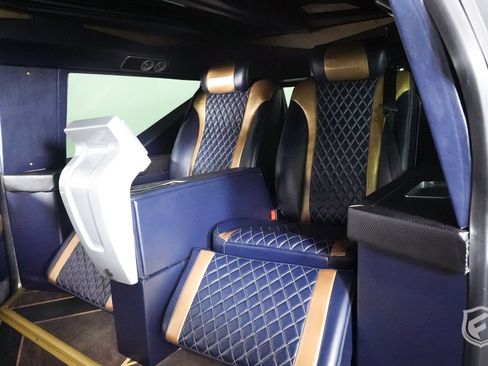 Used 2018 Ford F150 XLT w/ Equipment Group 302A Luxury image 39