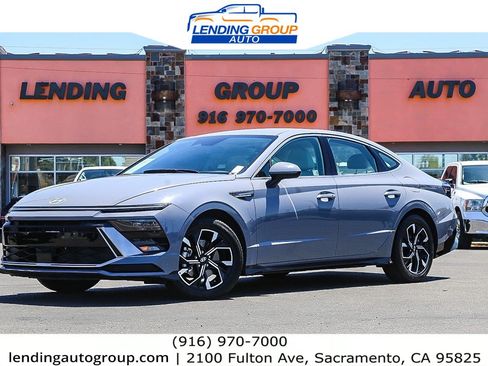 Used 2025 Hyundai Sonata SEL FWD image 1