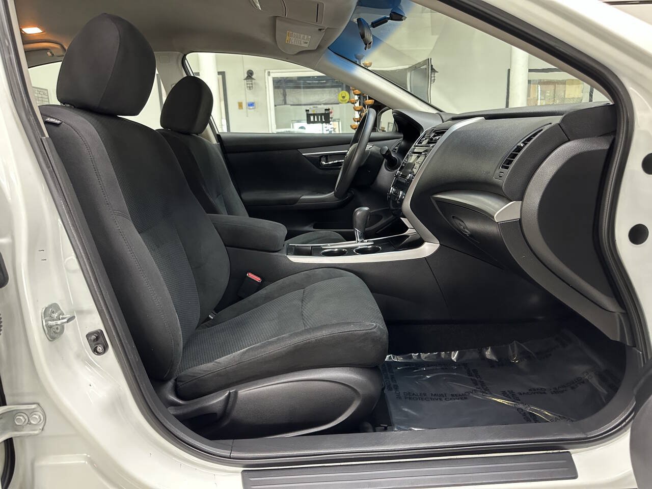 Used 2014 Nissan Altima 2.5 S w/ Display Audio Package FWD image 17