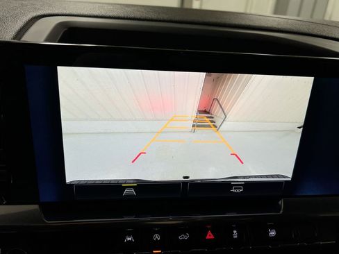 Used 2023 Chevrolet Silverado 1500 LT w/ Protection Package image 16