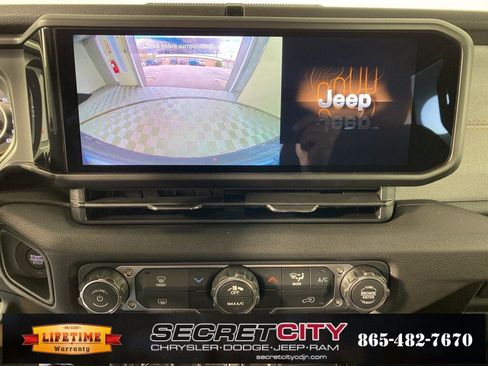 New 2026 Jeep Wrangler Unlimited Sport image 21