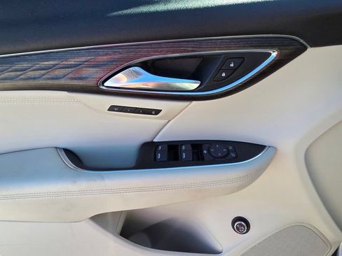 Used 2023 Buick Envision Avenir FWD image 15